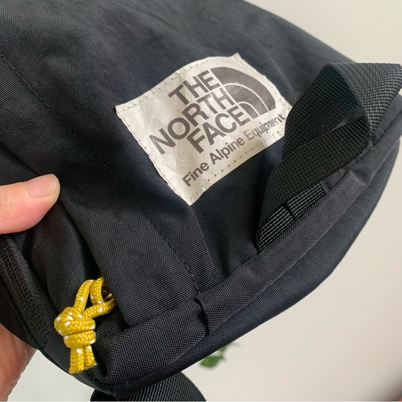 The North Face Berkeley Field Bag - Picture 7 of 8